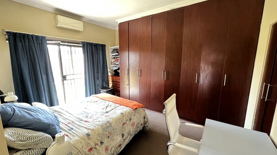 3 Bedroom Property for Sale in Langenhovenpark Free State